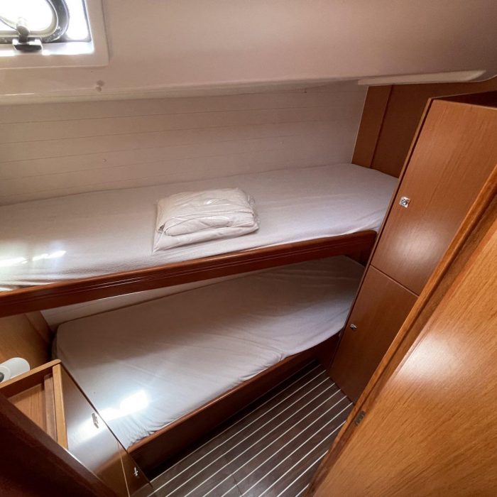 Anemone | Bavaria Cruiser 51 photo 10
