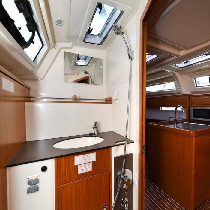 Viviana | Bavaria 37 photo 45