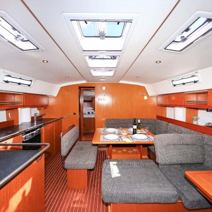 Aries | Bavaria Cruiser 45 photo 10