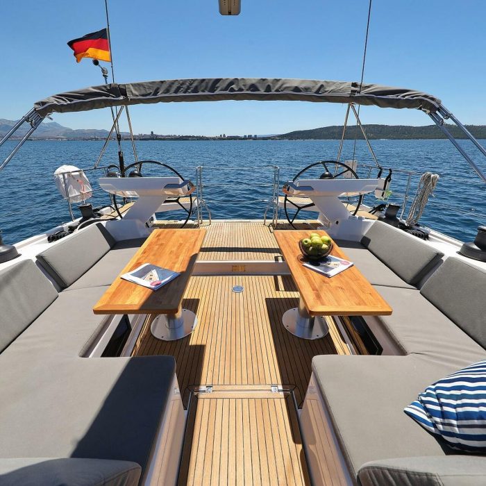 Hot Stuff | Hanse 588 photo 8