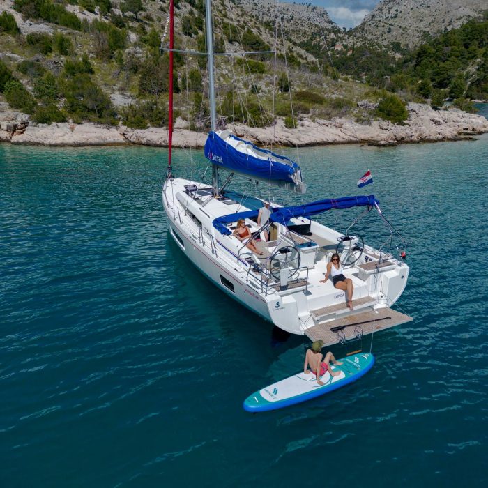 Oceanis 461/3/3 Premium | Oceanis 461 photo 2