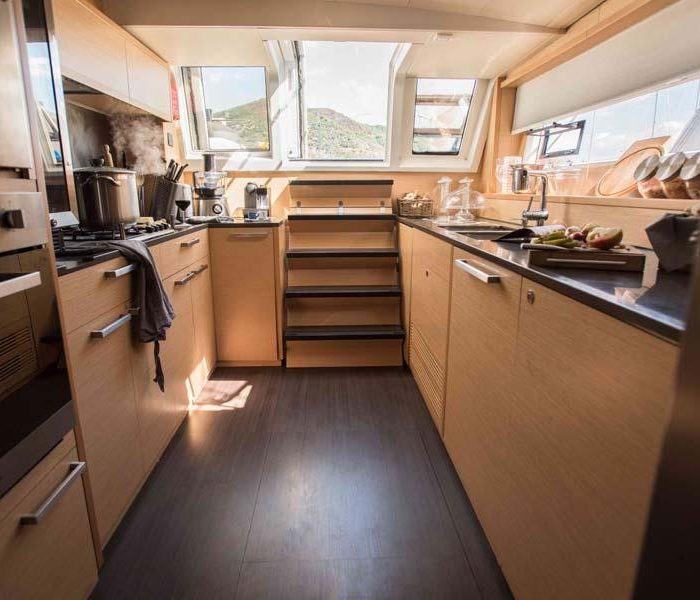 Soleanis II | Lagoon 620 photo 19