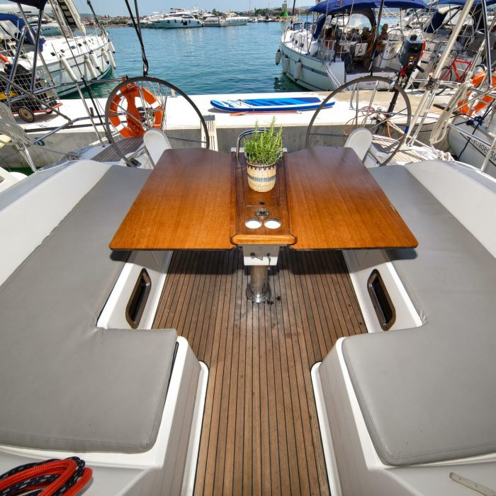 Yolo | Bavaria Cruiser 51 photo 8
