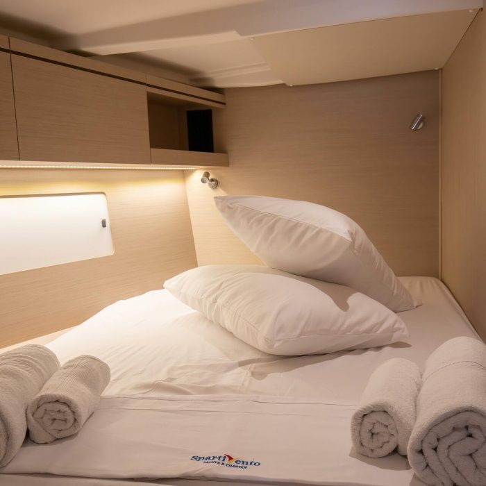Elpida - Premium line | Oceanis 51.1 photo 34