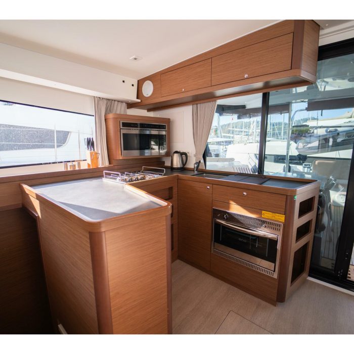 Meraki | Lagoon 42 photo 15