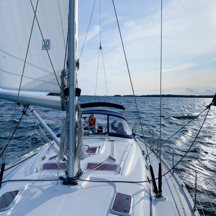 Evita | Bavaria 46 photo 2