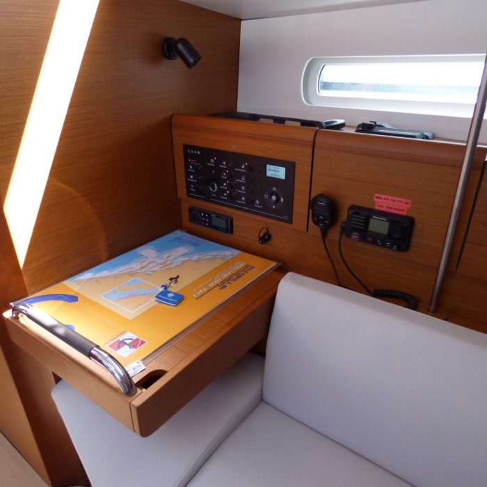 Vacskamati | Sun Odyssey 389 photo 14