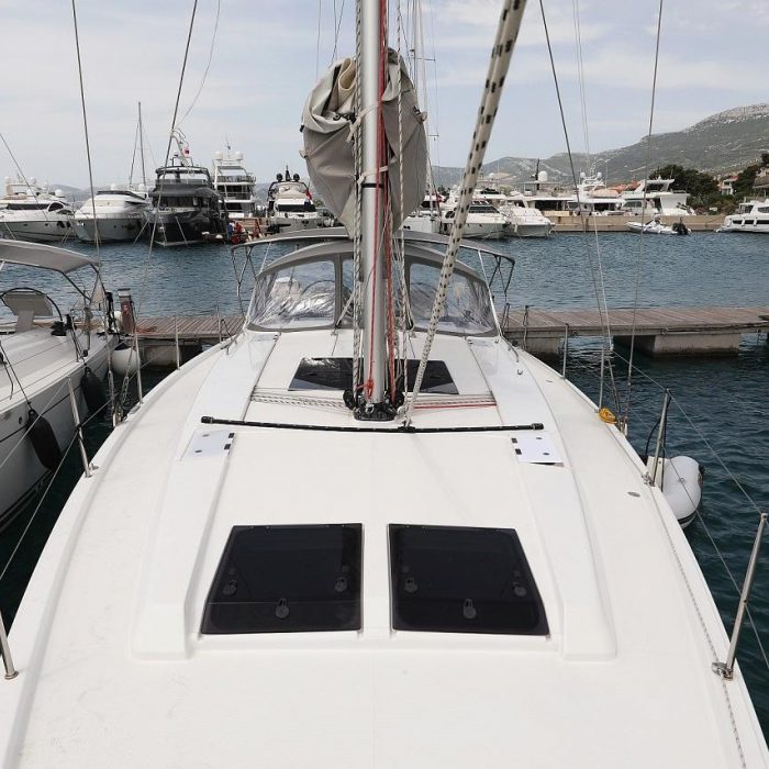 Mika | Hanse 458 photo 2