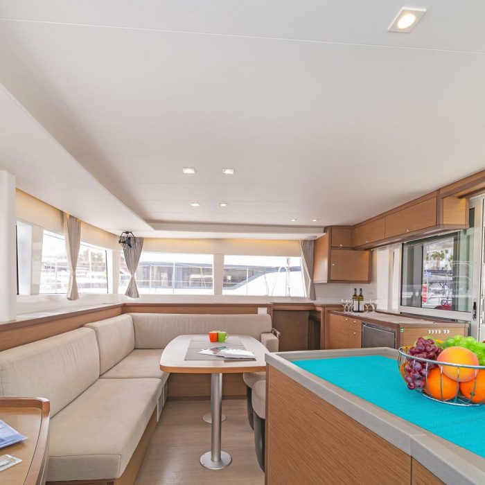 Nemesis | Lagoon 450 Fly photo 22