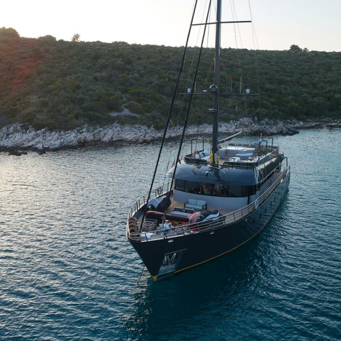 Rara Avis | Luxury Sailing Yacht photo 2