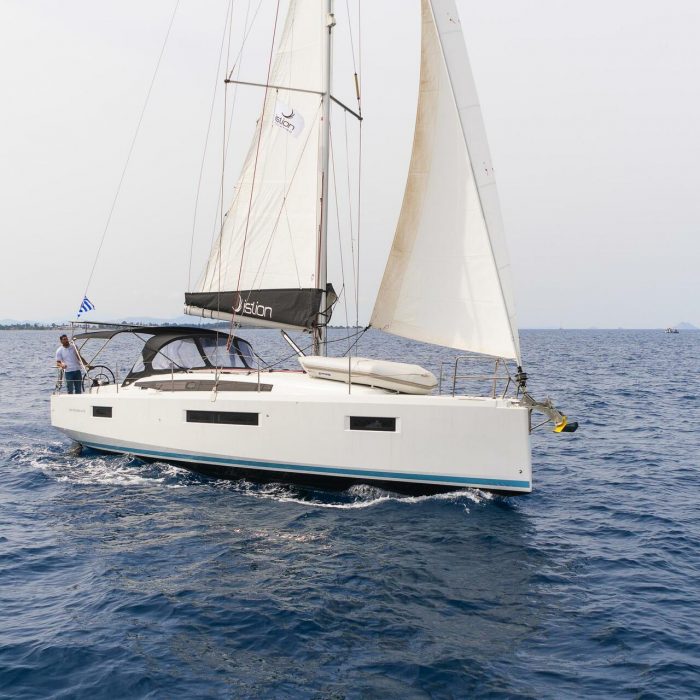 Naias | Sun Odyssey 410 photo 1