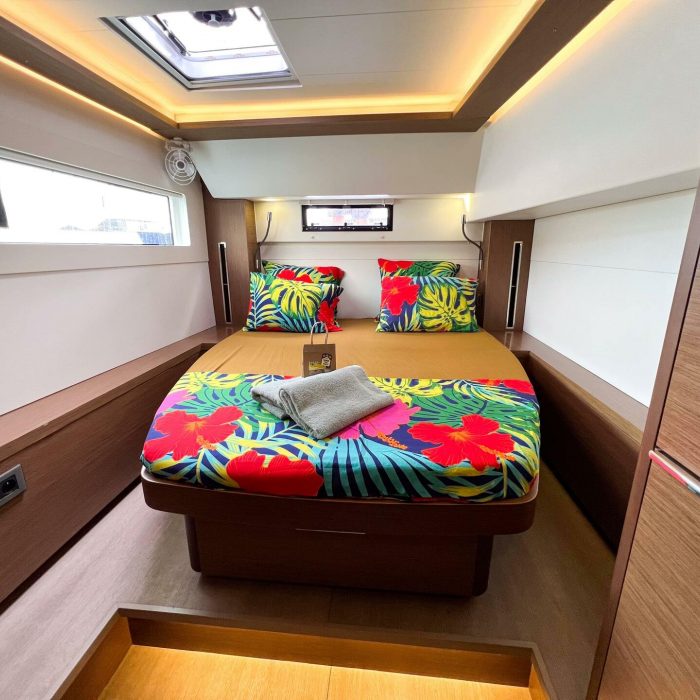 Premium | Lagoon 46 photo 9