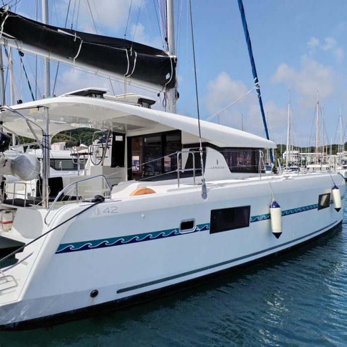 Tigra | Lagoon 42 photo 1