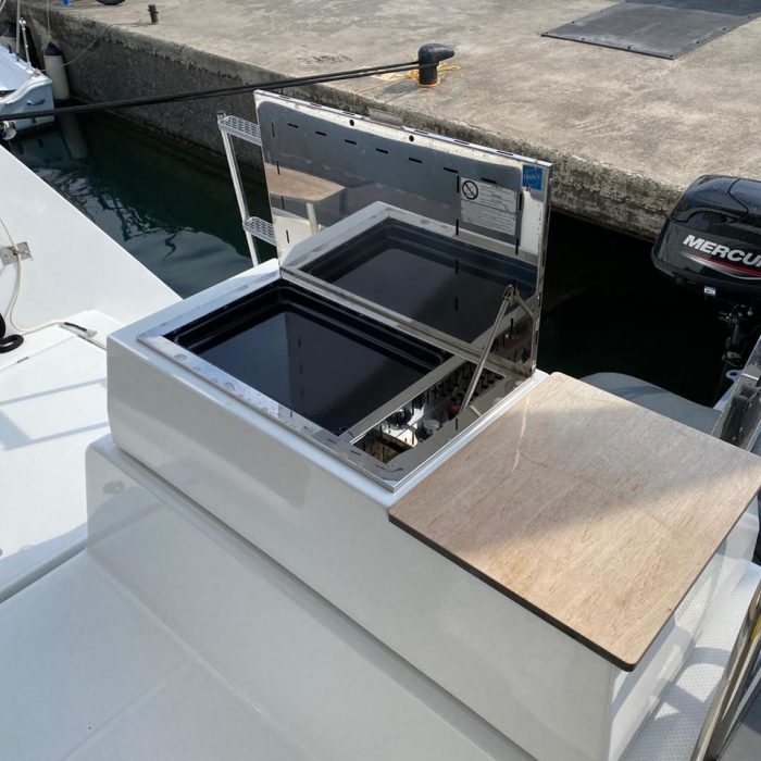 Ooga Chaka | Fountaine Pajot Astrea 42 photo 3