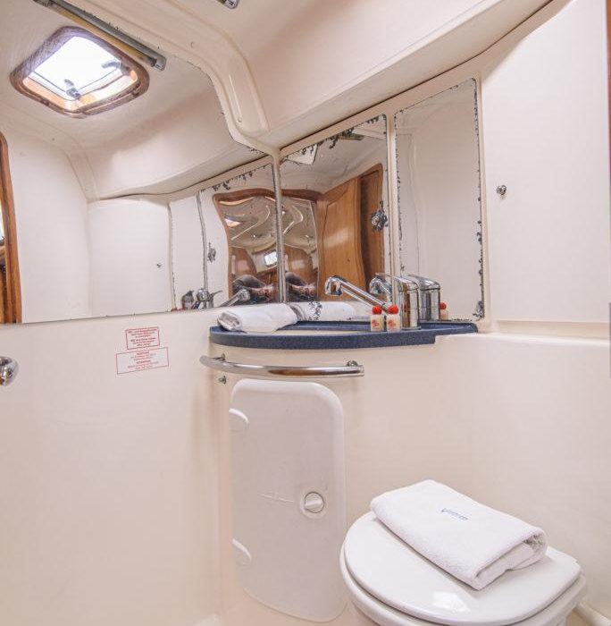 Gigiona | Bavaria 37 Cruiser photo 15