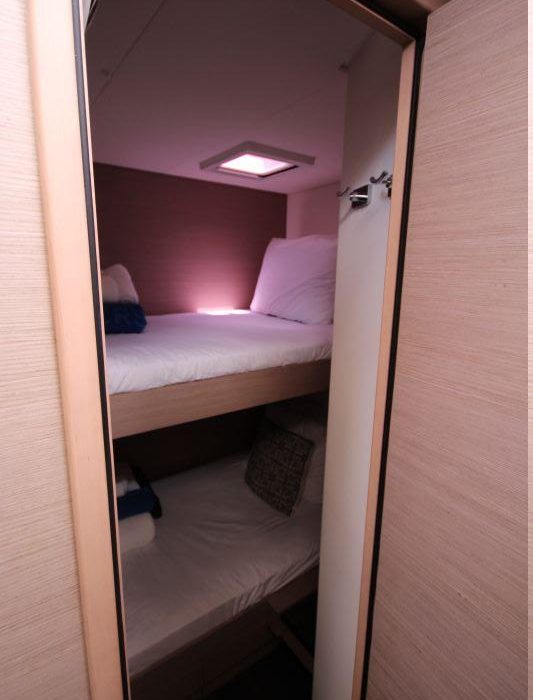 La Belle Vie | Fountaine Pajot Saona 47 - 5 cab. photo 23