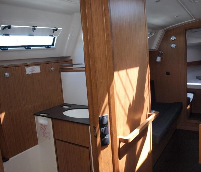 Sea Wolf | Bavaria Cruiser 36 photo 10
