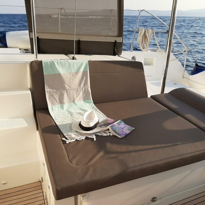 AMARE I | Lagoon 450 Fly photo 3