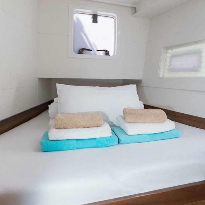 MONARCH 2020 (air condition, generator) | Lagoon 40 photo 22