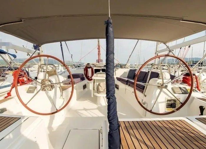 Sirena De Oro | Oceanis 54 photo 13