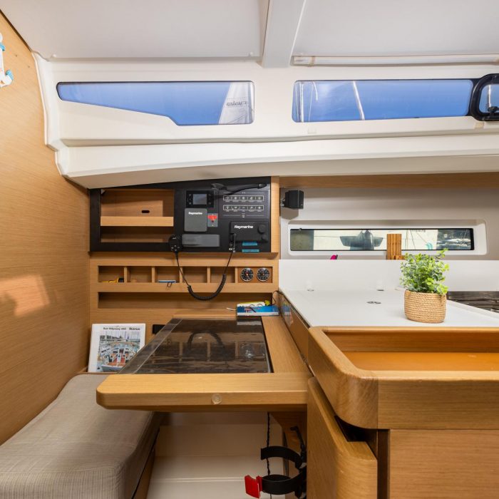 Ikarus | Sun Odyssey 440 photo 7