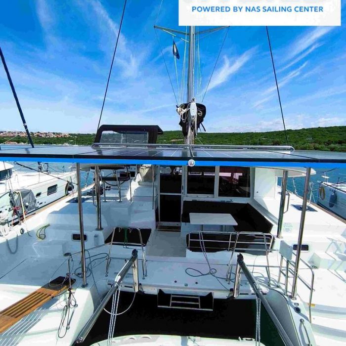 Independent I | Lagoon 400 S2 photo 6