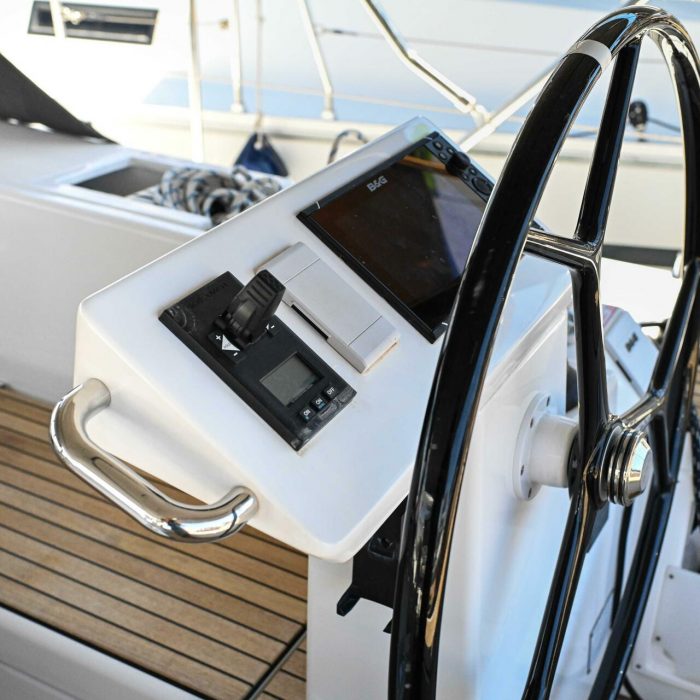 Efix | Bavaria C45 photo 11