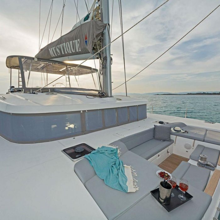 Mystique I | Lagoon 500 photo 12
