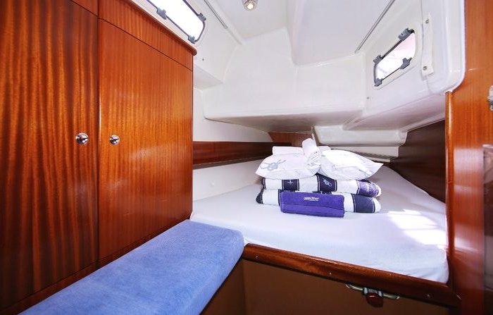 Scorpion | Bavaria 44 photo 33