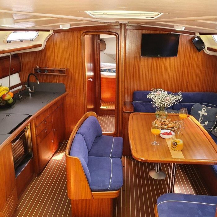 FLIPPER I | Bavaria 44 photo 15