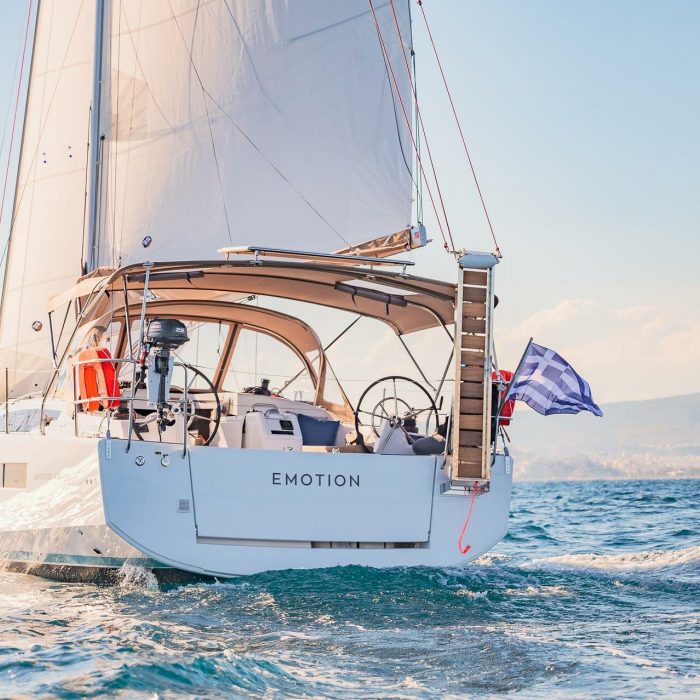Emotion | Sun Odyssey 410 photo 3