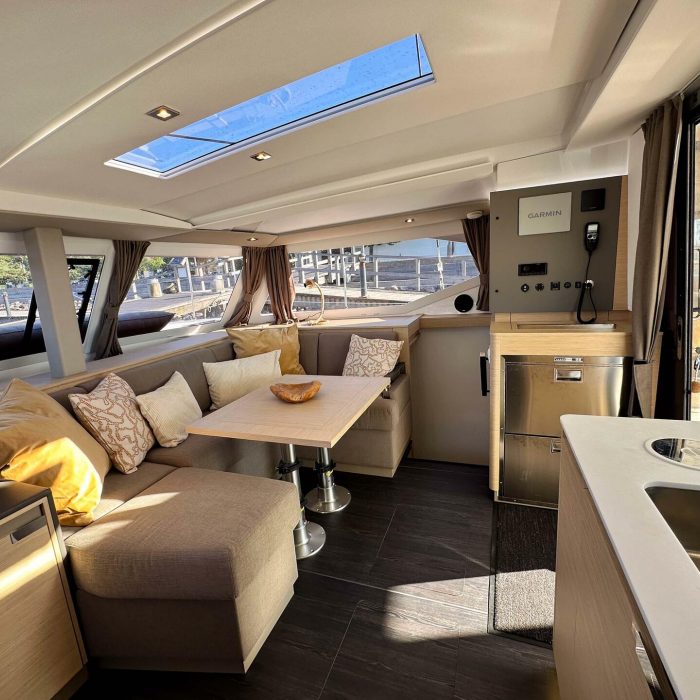 One of Us | Fountaine Pajot Isla 40 photo 8