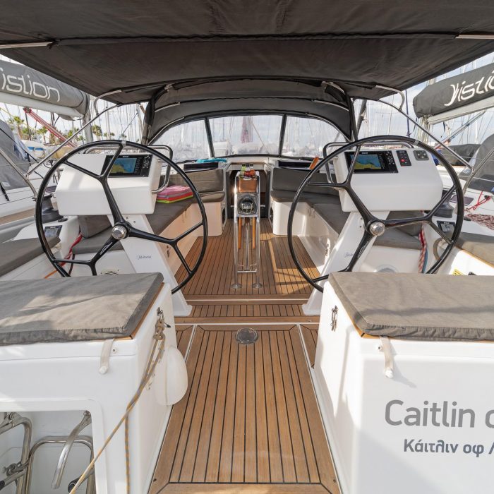 Caitlin of Lorne | Hanse 455 photo 11
