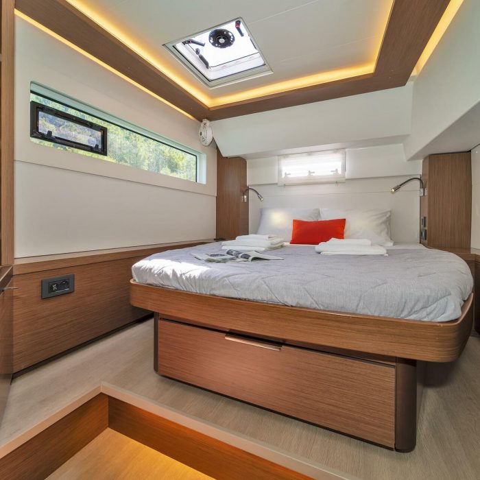 White Pearl | Lagoon 46 photo 39