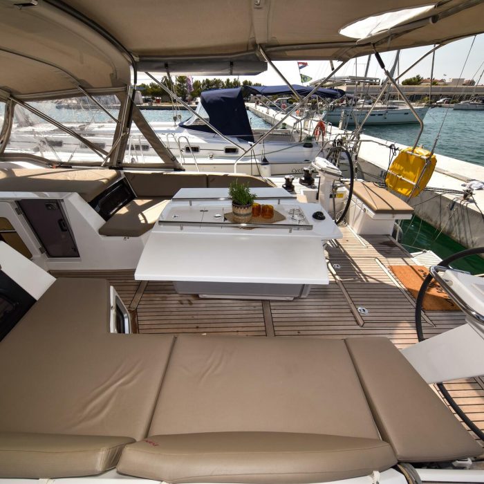 Dodo | Oceanis 51.1 photo 10