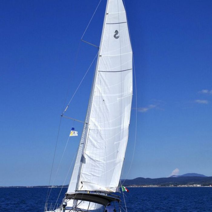 Lara - Water maker, Solar Panel | Oceanis 51.1 photo 3