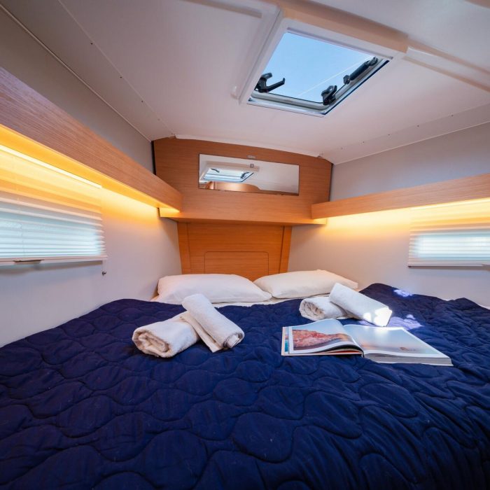 Artemis | Dufour 390 Grand Large photo 10
