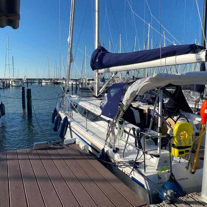 Katharina | Bavaria C42 photo 3