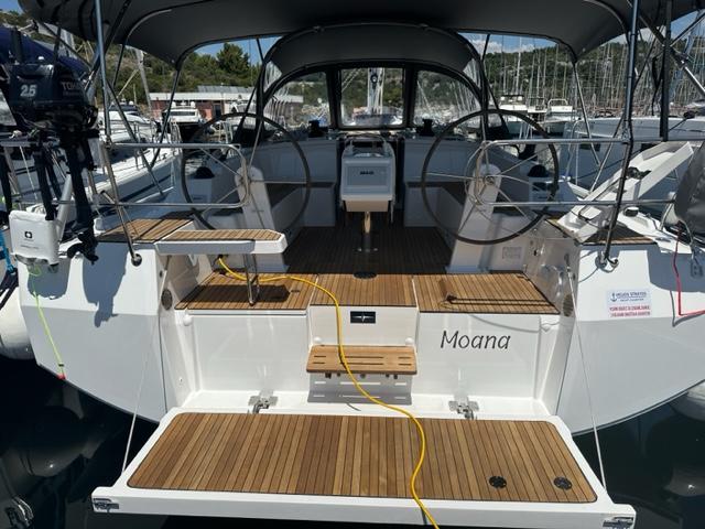 Moana | Bavaria C42 photo 1