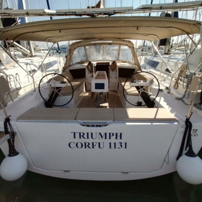 Triumph | Dufour 430 photo 23