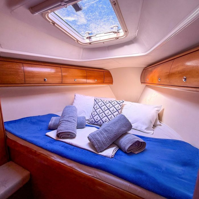 Lila | Bavaria Cruiser 32 photo 7 Lila | Bavaria Cruiser 32 photo 7