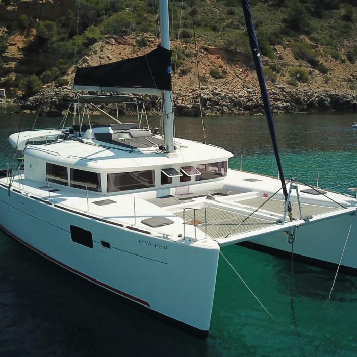 Fornes | Lagoon 450 Fly photo 4