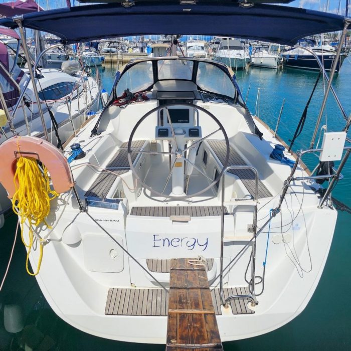 Energy | Sun Odyssey 33i photo 2