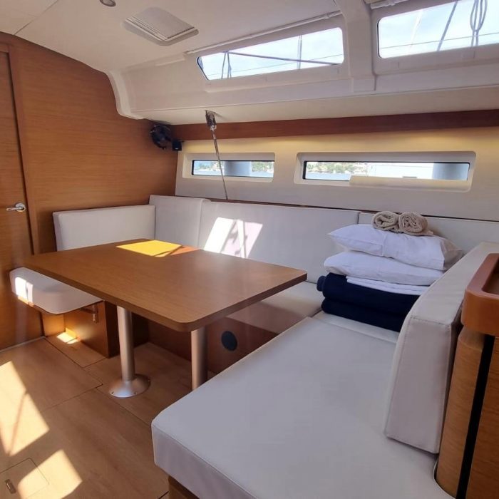 Izzy | Sun Odyssey 490 photo 29