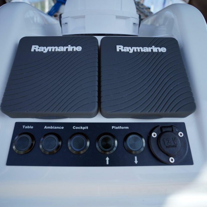 Free Me | Sun Odyssey 410 photo 24