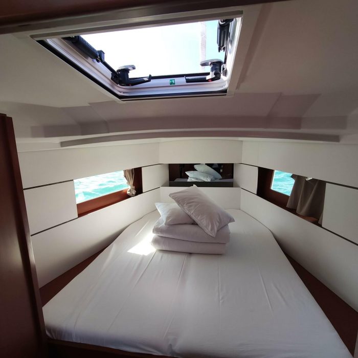 Citrea | Oceanis 38.1 photo 18