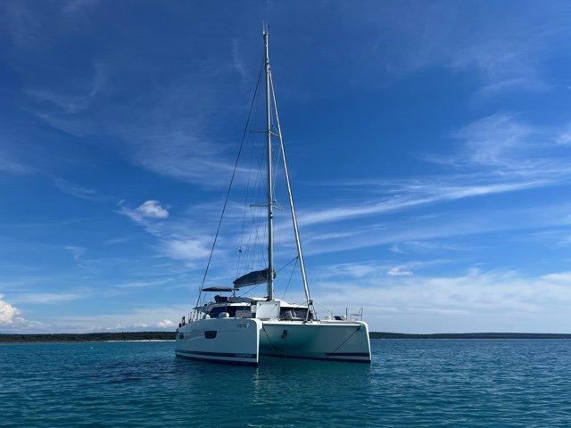 Dreamcatcher | Fountaine Pajot Elba 45 photo 6