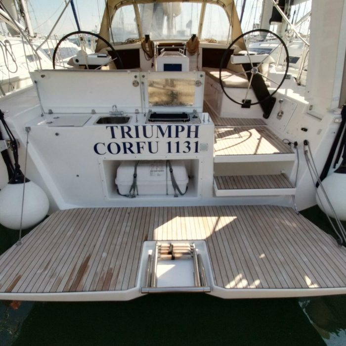 Triumph | Dufour 430 photo 17