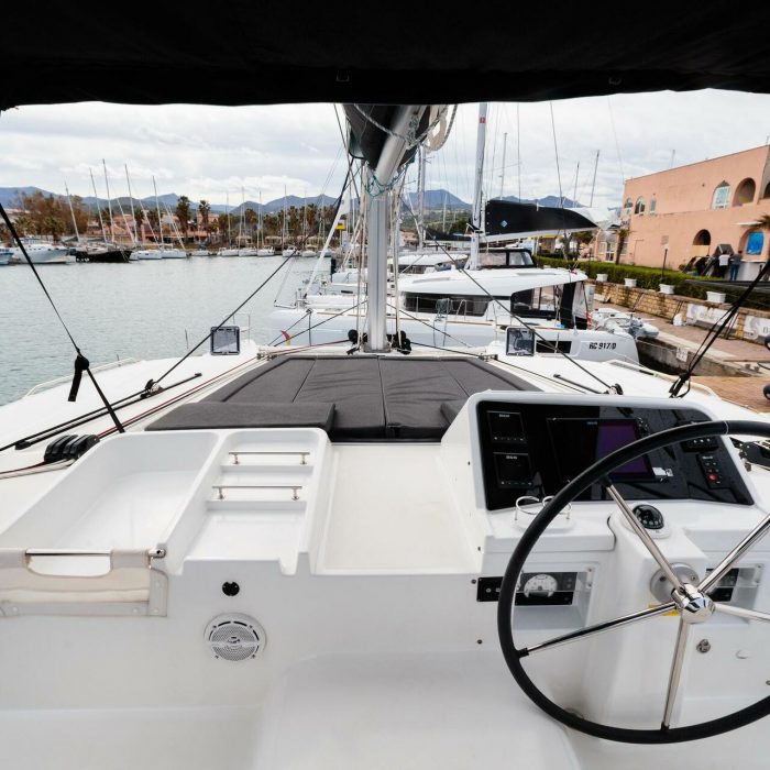 Didyme - Standard line | Lagoon 450 photo 4