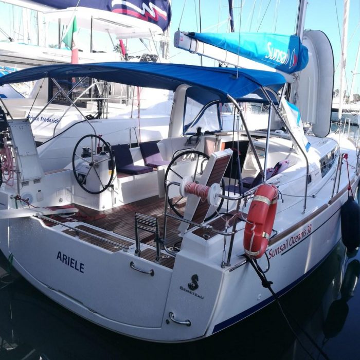 Ariele | Oceanis 38.1 photo 1
